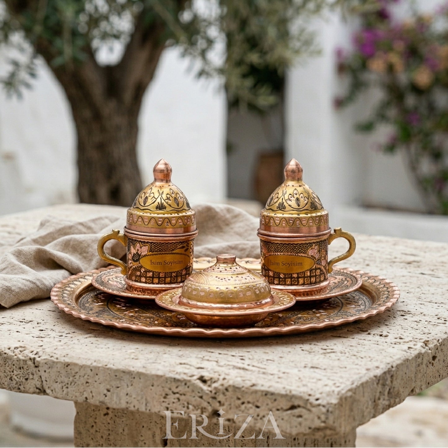 Kişiselleştirilebilir Geleneksel İşleme Bakır Kahve Takımı İsim ve Logo İşlemeli gold Renk