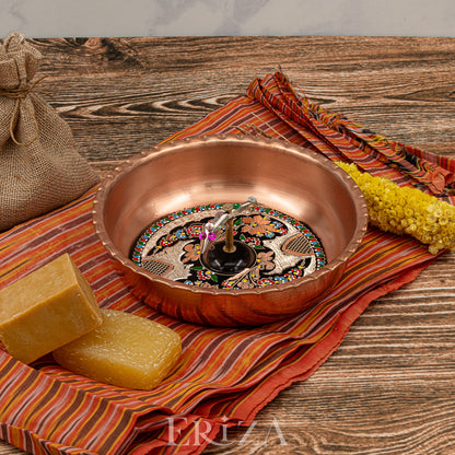Mineli El İşlemeli Balık Figürlü Bakır Hamam Tası