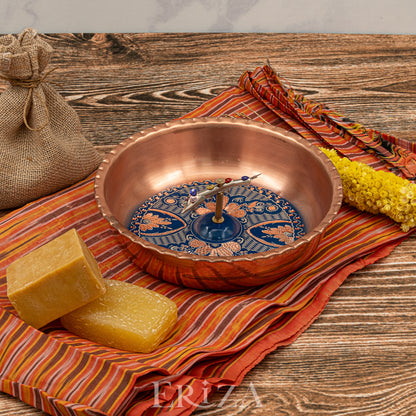Mavi El İşlemeli Balık Figürlü Bakır Hamam Tası