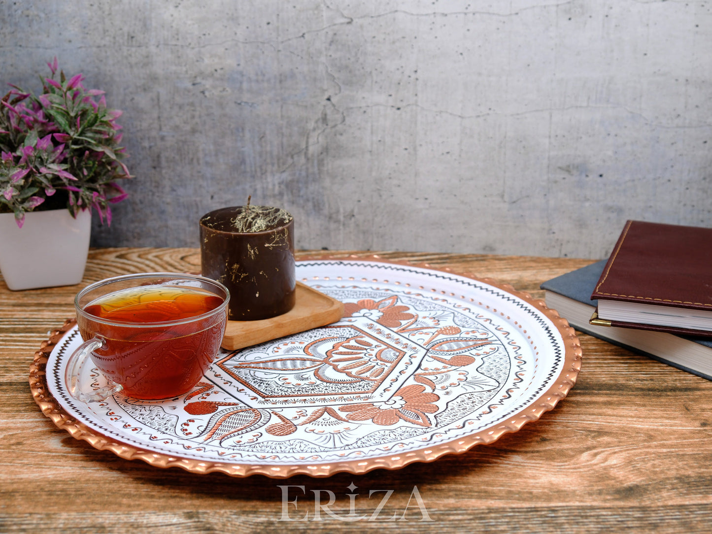 Bakır Yuvarlak Servis Tepsisi, 30/35 Cm, Beyaz