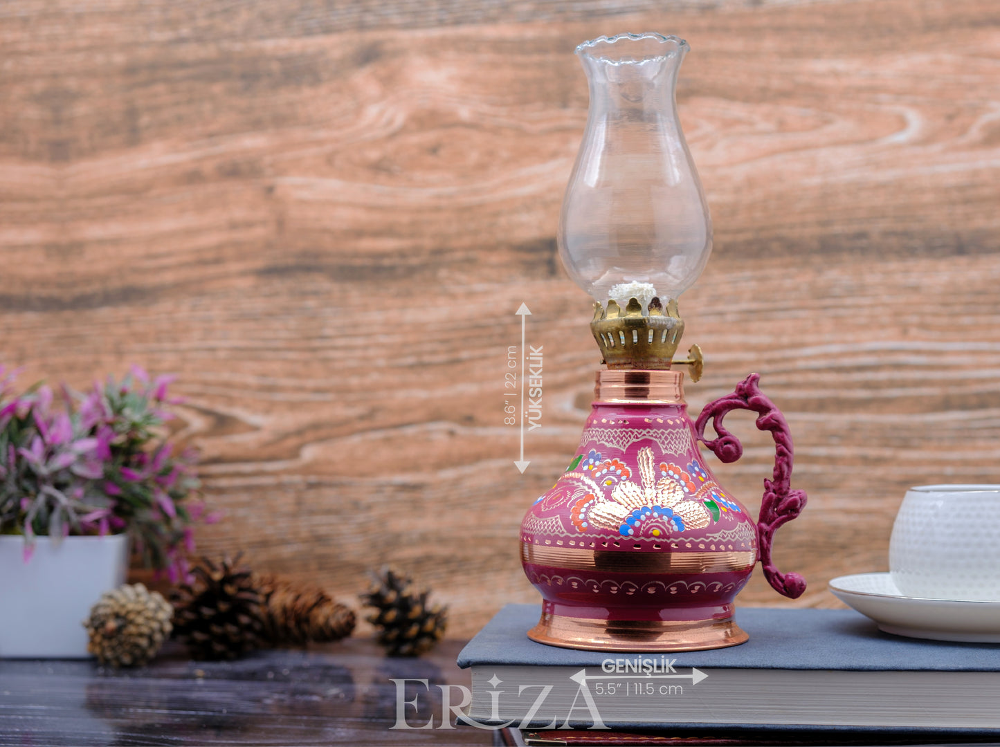 Bakır Gaz Lambası, Lila