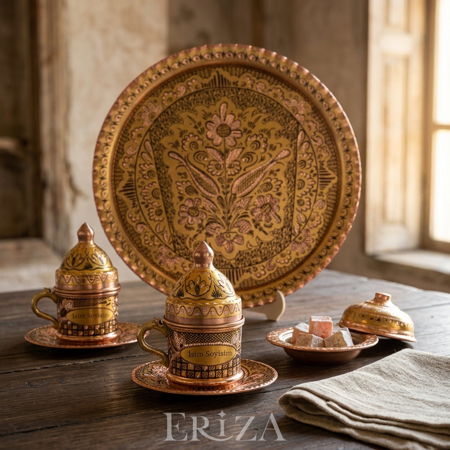 Kişiselleştirilebilir  Geleneksel İşleme Bakır Kahve Takımı İsim ve Logo İşlemeli gold Renk