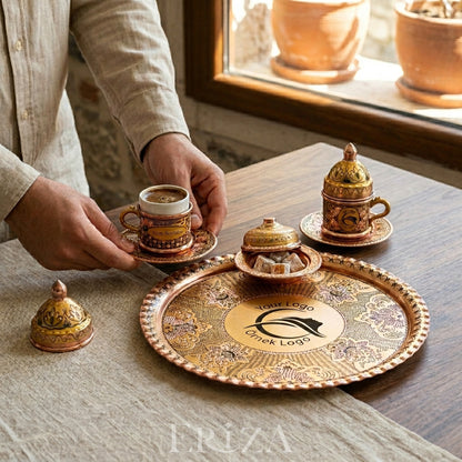 Kişiselleştirilebilir  Geleneksel İşleme Bakır Kahve Takımı İsim ve Tepsi Ortasına Logo İşlemeli Gold Renk