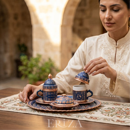 Kişiselleştirilebilir Bakır Kahve Takımı Geometrik Desen Geleneksel İşlemeli Tepsi Mavi Renk