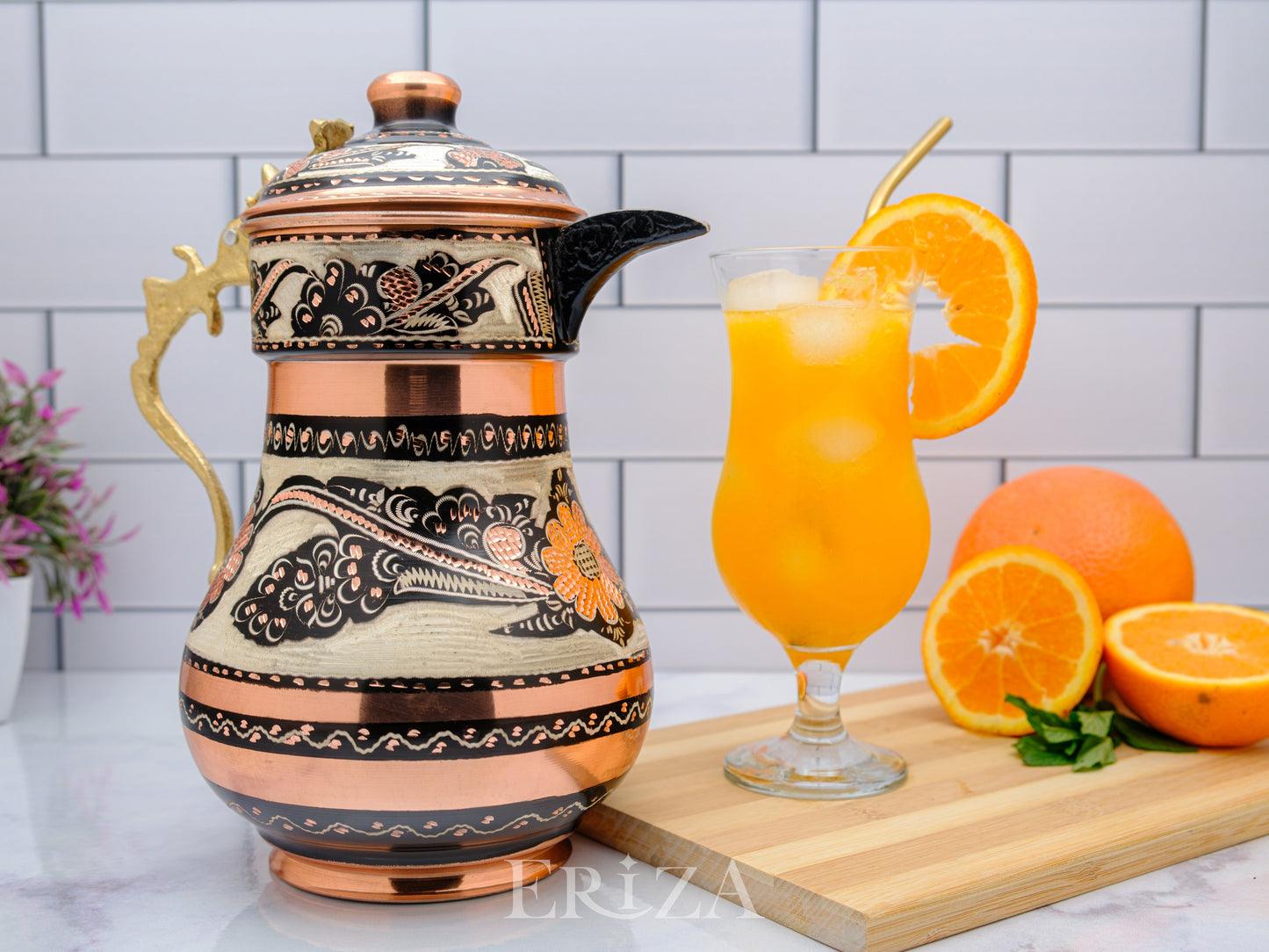 Bakır Kapaklı Sürahi, 2200 Ml, Siyah