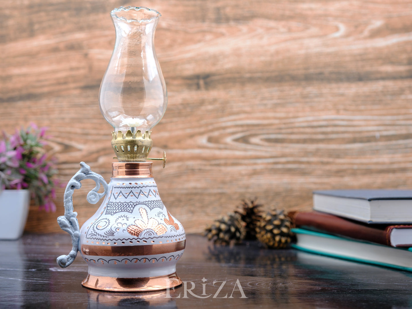 Bakır Gaz Lambası, Beyaz