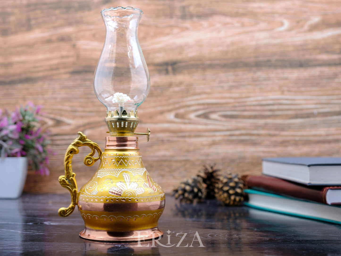 Bakır Gaz Lambası, Altın