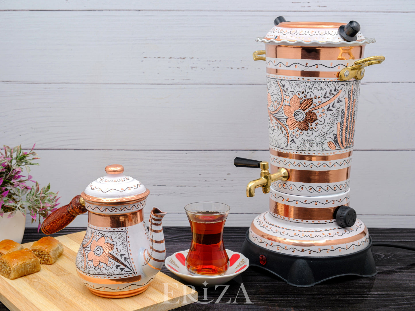 Bakır Elektrikli Semaver, Küçük Boy, Beyaz