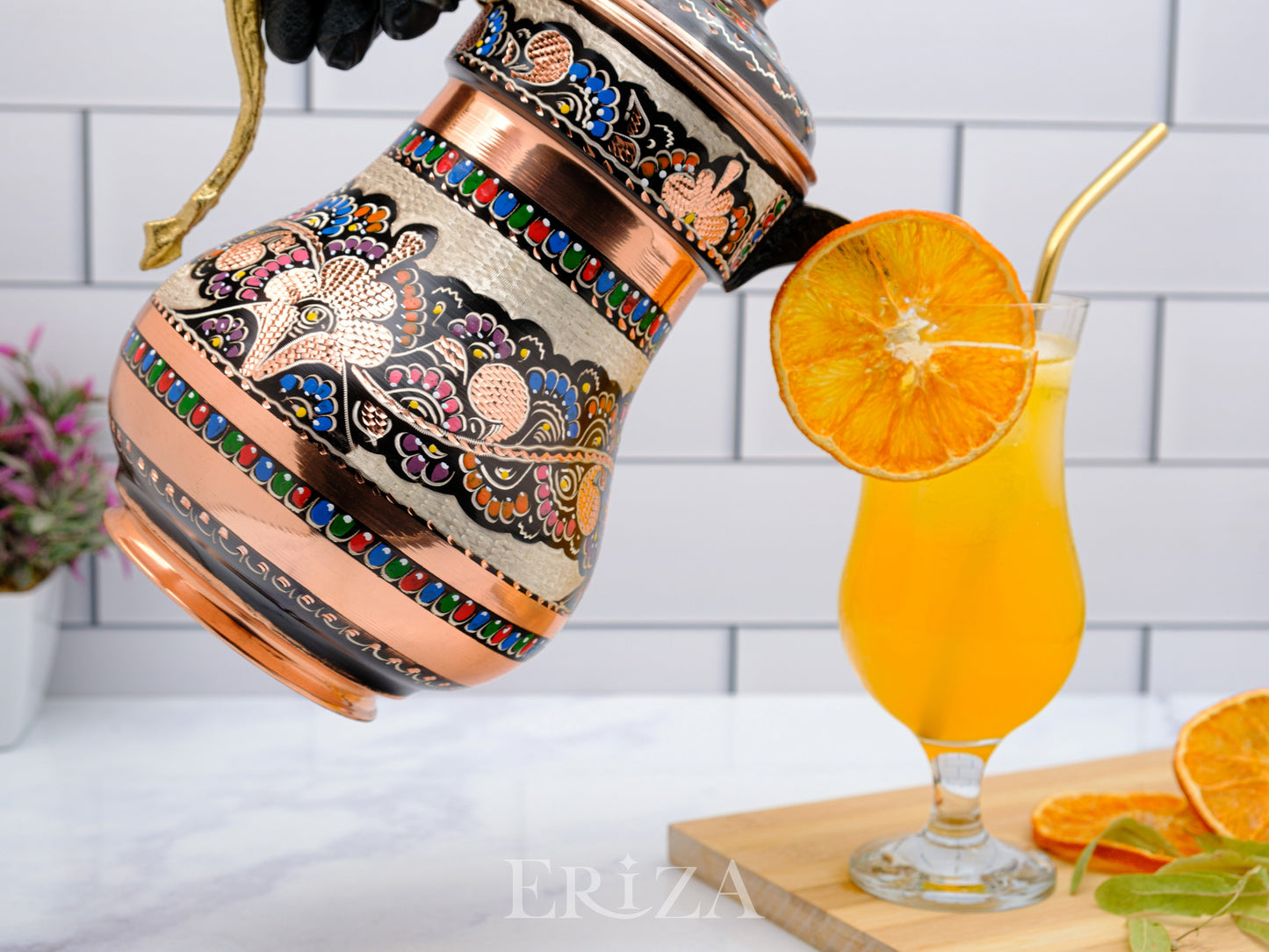 Bakır Kapaklı Sürahi, 2200 Ml, Renkli